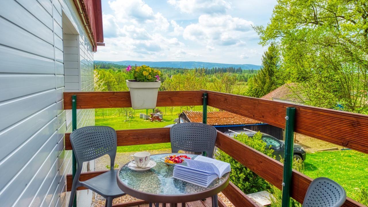 Maja Pokoje Z Widokiem Kameralna Agroturystyka Na Pogorzu Izerskim Z Sauna I Jacuzzi (Adults Only) Mirsk Экстерьер фото