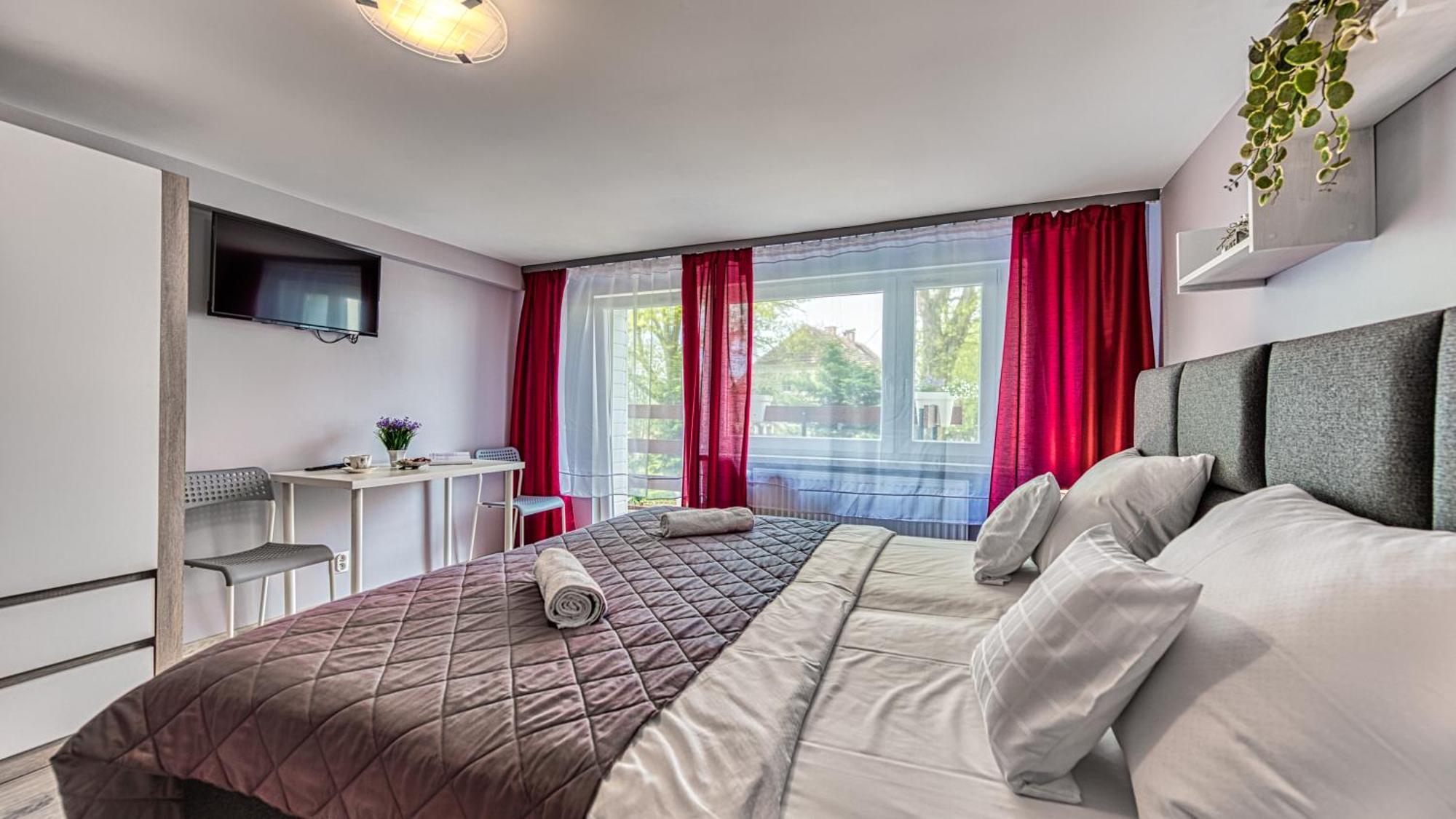 Maja Pokoje Z Widokiem Kameralna Agroturystyka Na Pogorzu Izerskim Z Sauna I Jacuzzi (Adults Only) Mirsk Экстерьер фото